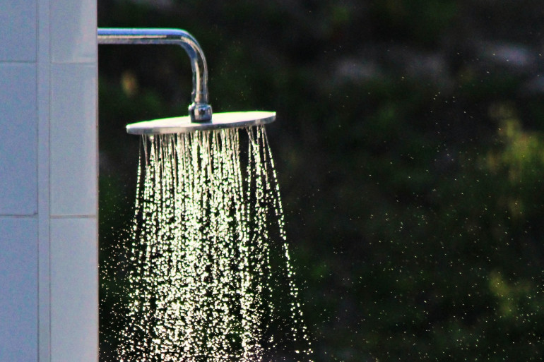 Faut il Se Laver L eau Chaude Ou L eau Froide PAOS faut-il-se-laver-l-eau-chaude-ou-l-eau-froide-paos